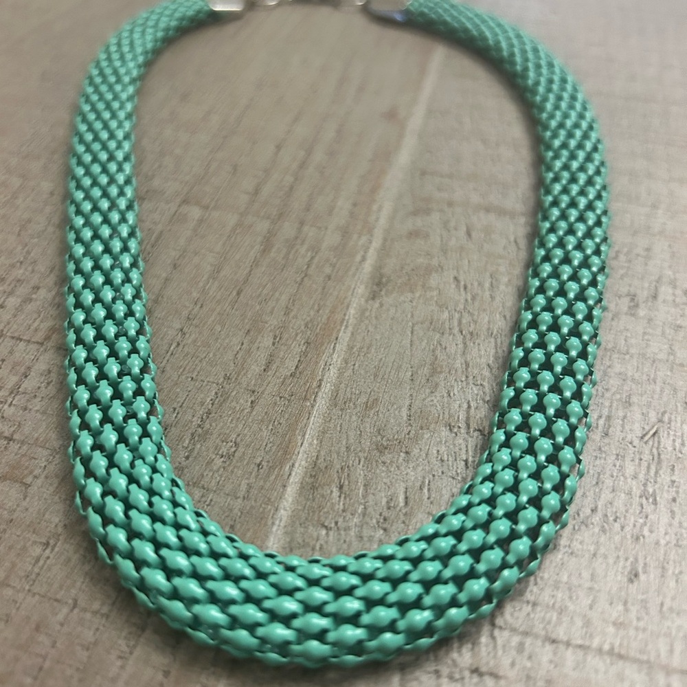 Vintage Green Braided Necklace - Picture 3 of 5